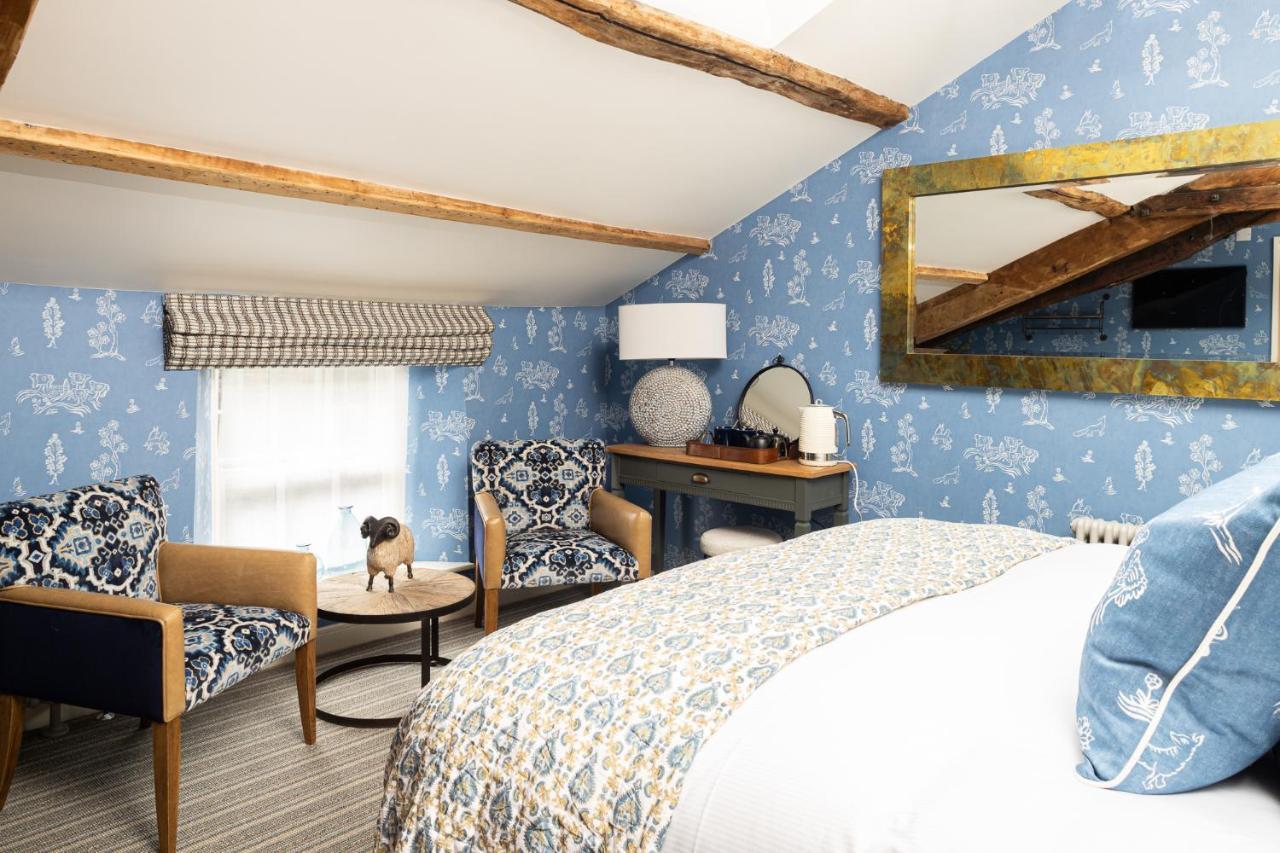 The Dalesman Country Inn Sedbergh Exterior photo